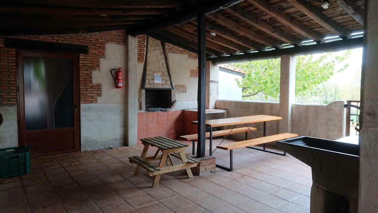 Apartamentos Rurales El Canchal de la Gallina - Jacuzzi en privado - Parking gratuito Hervás Exterior foto